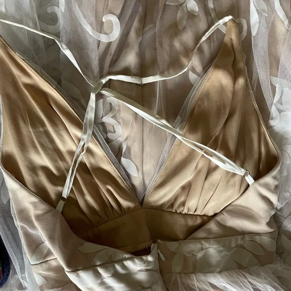 Luxxel dress size medium - Picture 6 of 9